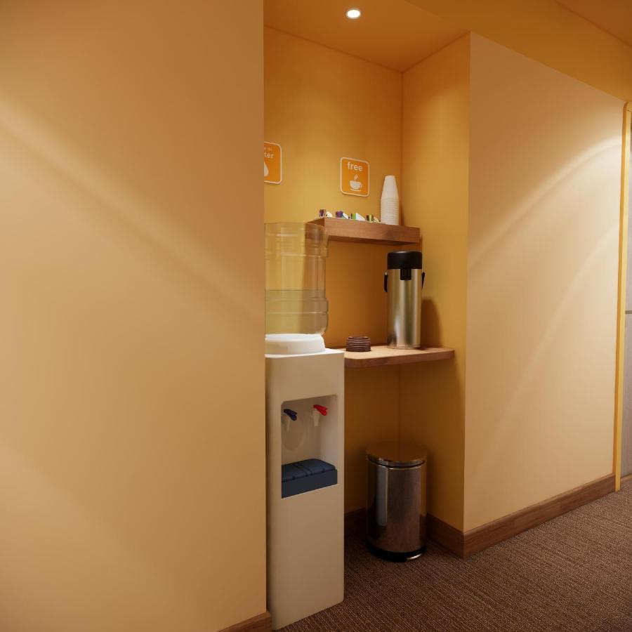 Bloom Hotel - Juhu Βομβάη Εξωτερικό φωτογραφία