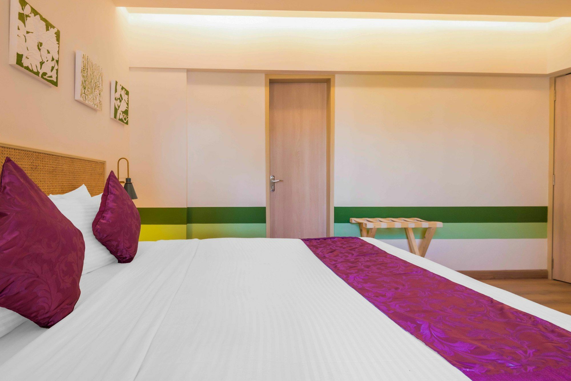 Bloom Hotel - Juhu Βομβάη Εξωτερικό φωτογραφία